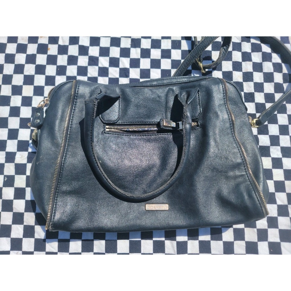Urban‎ Expressions Black Faux Leather Satchel Shoulder Bag Vegan Gold Zip